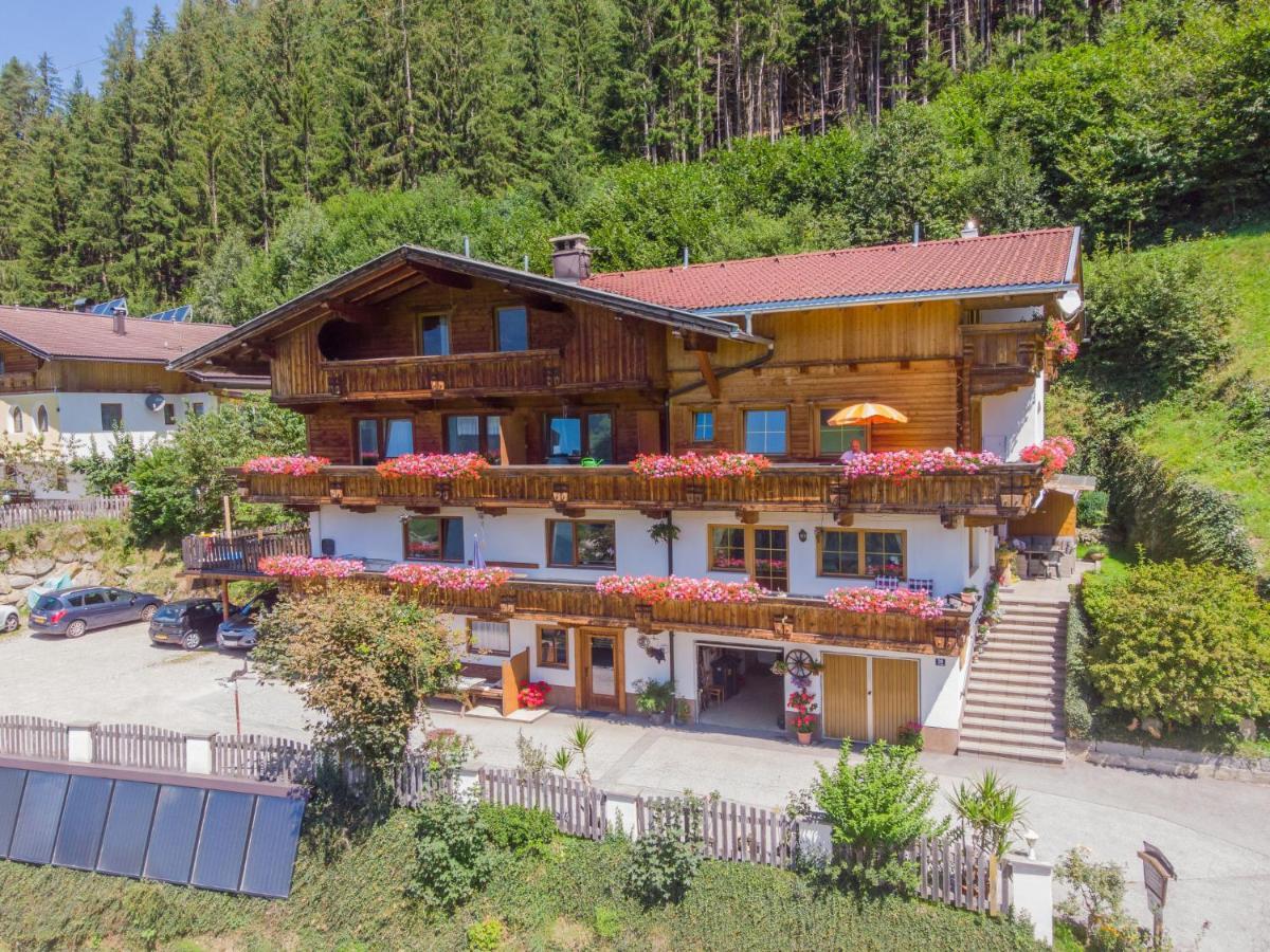 Apartment Alpin By Interhome Hainzenberg Exterior photo